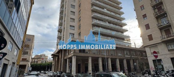 5 rooms Apartment in Palermo, Italy No. 66627 29