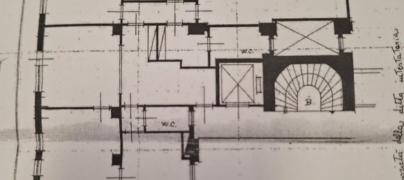 5 rooms Apartment in Palermo, Italy No. 66627 2