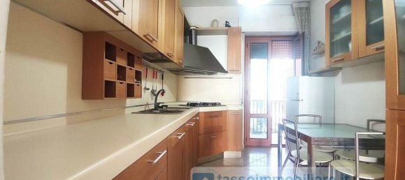 4-salle Appartement à Ortona, Italy No. 260538 6