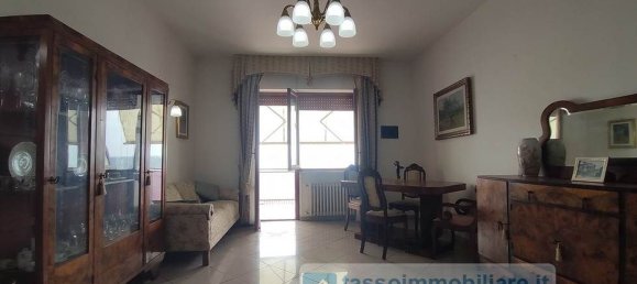4-salle Appartement à Ortona, Italy No. 260538 15