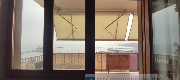 4-salle Appartement à Ortona, Italy No. 260538 20