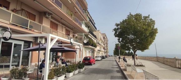 4-salle Appartement à Ortona, Italy No. 260538 4