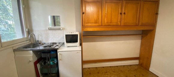 Studio in Paris, France, Nr. 333877 2