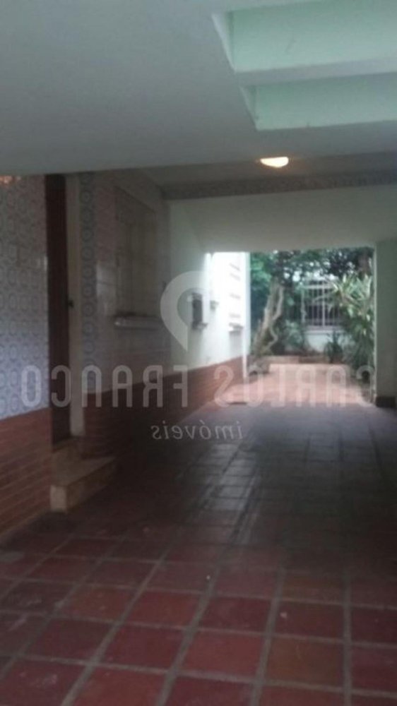 Дом с 3 спальнями в Сан-Паулу, Бразилия № 593170