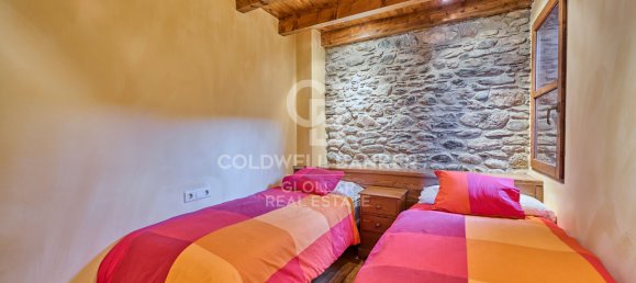 Adosado de 4 dormitorios en Gerona, Spain No. 84115 13