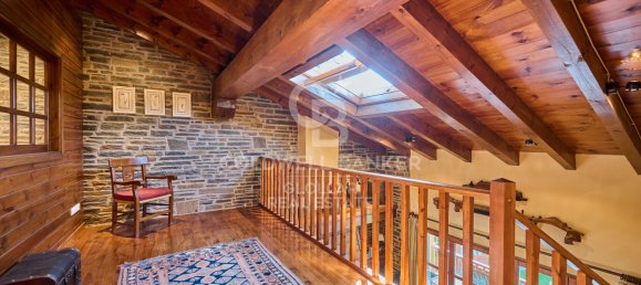 Adosado de 4 dormitorios en Gerona, Spain No. 84115 9