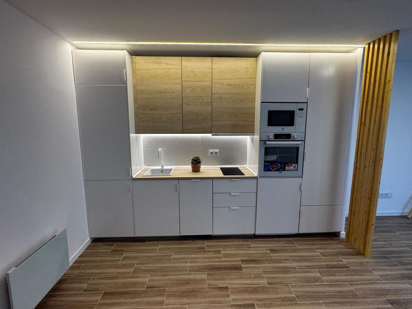 Apartamento de 3 dormitorios en Madrid, Spain No. 167442