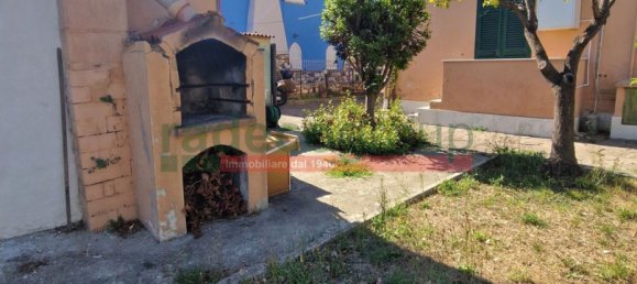 10 rooms House in Livorno, Italy No. 300876 12