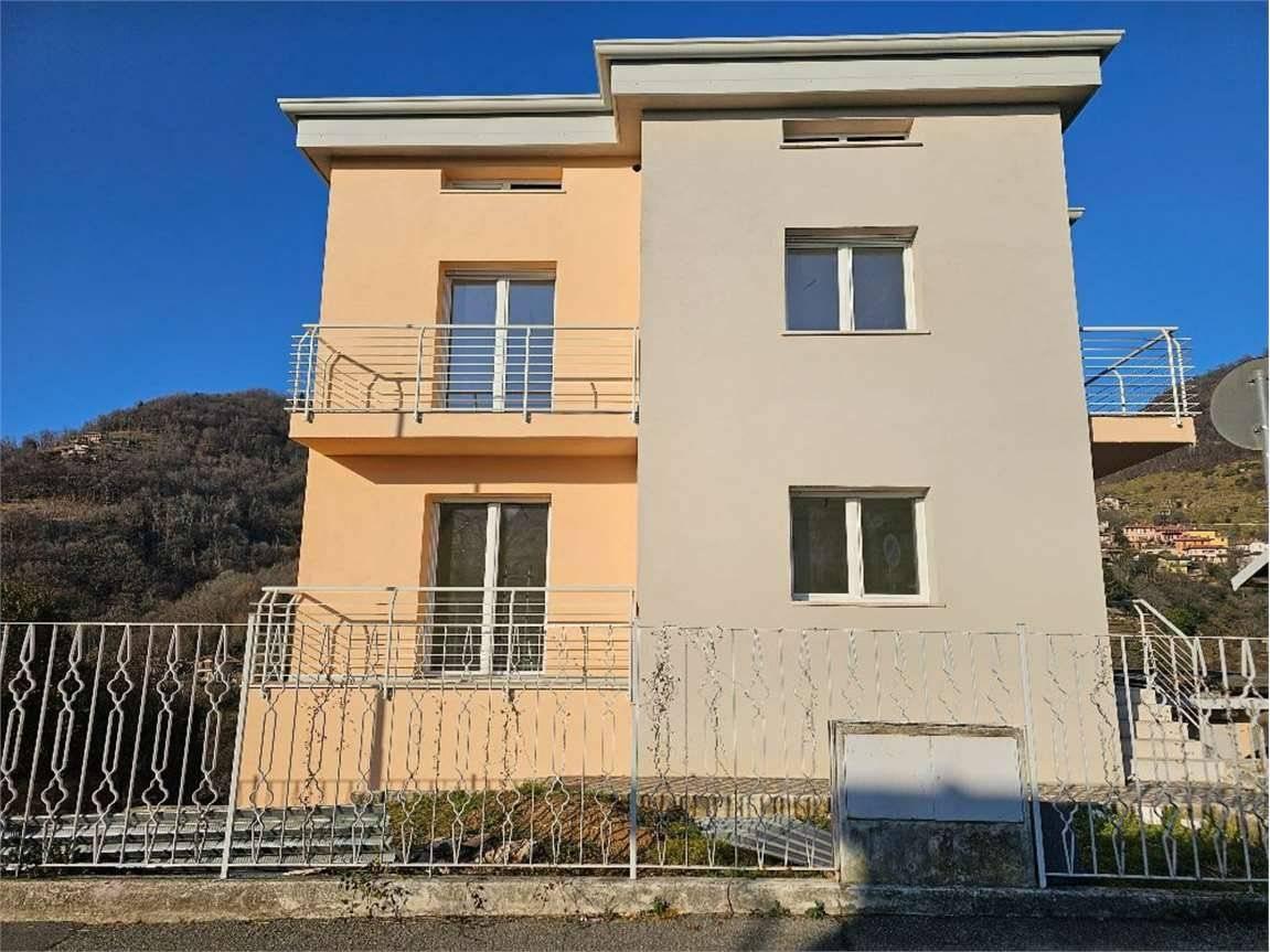 Apartamento de 4 divisões em Villa d'Almè, Italy N.º 39296