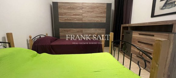 3 bedrooms Apartment in Zabbar, Malta No. 1130 6