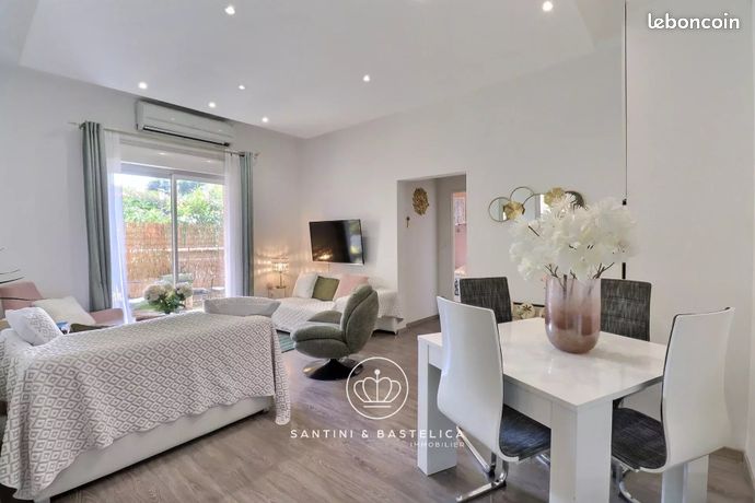 2 Schlafzimmer Wohnung in Ajaccio, France, Nr. 304907