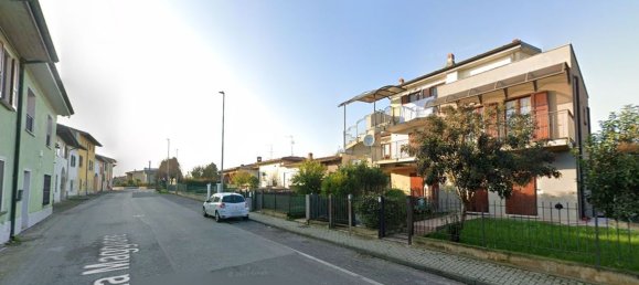 Apartamento de 3 habitaciónes en Borgo San Giacomo, Italy No. 338435 5