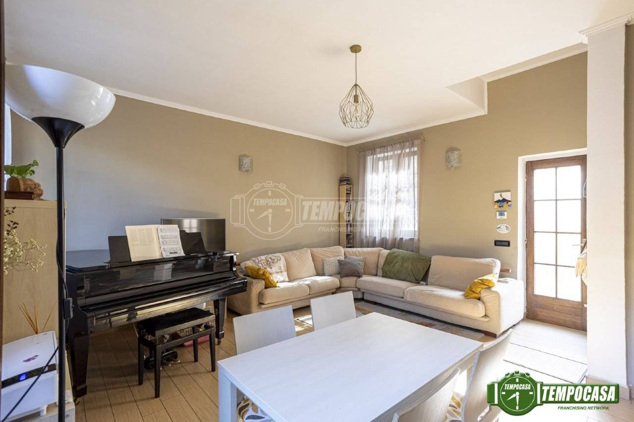 1 bedroom Apartment in Magenta, Italy No. 160483
