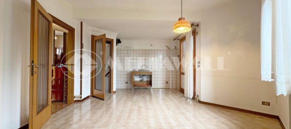 Villa de 7 habitaciónes en Portogruaro, Italy No. 278376 11