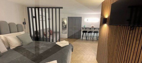 Estudio en Naples, Italy No. 23226 8