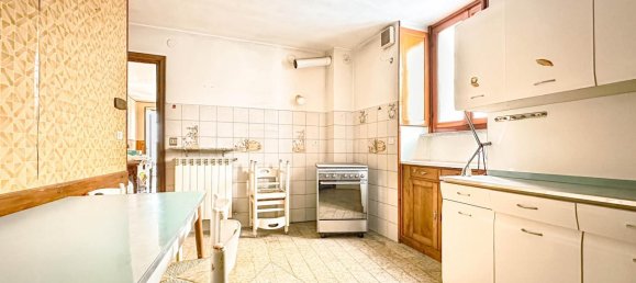 8 rooms House in Quarona, Italy No. 236004 20