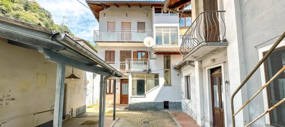 8 rooms House in Quarona, Italy No. 236004 78