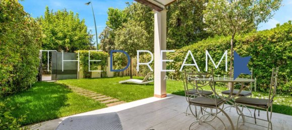 2 bedrooms Villa in Forte dei Marmi, Italy No. 174720 4
