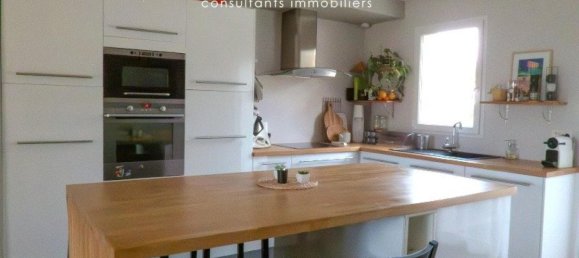 3 bedrooms House in La Boissiere-des-Landes, France No. 102670 4