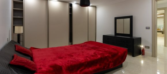 Villa 6+1 in Istanbul, Turkey No. 33886 2