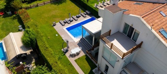 Villa 6+1 in Istanbul, Turkey No. 33886 16