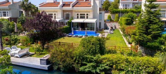 Villa 6+1 in Istanbul, Turkey No. 33886 20