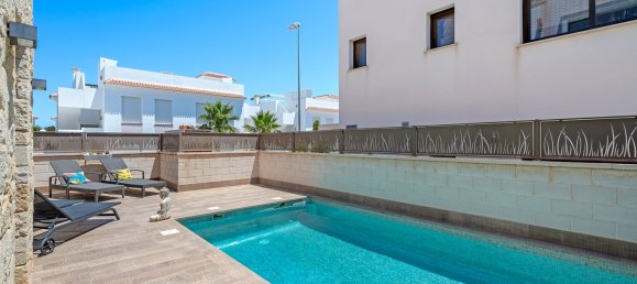 3 bedrooms Villa in Ciudad Quesada, Spain No. 158451 2