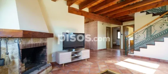 4 غرف نوم منزل في Aldeamayor de San Martin, Spain رقم 69321 38