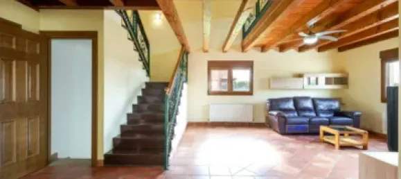 4 غرف نوم منزل في Aldeamayor de San Martin, Spain رقم 69321 11