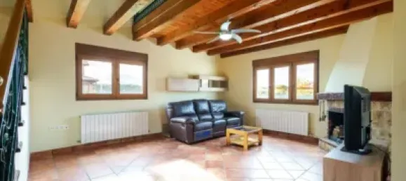 4 غرف نوم منزل في Aldeamayor de San Martin, Spain رقم 69321 10