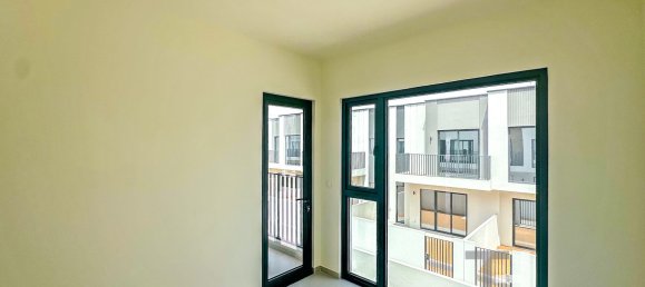 Таунхаус с 3 спальнями в Dubai South (Dubai World Central), ОАЭ № 31400 17