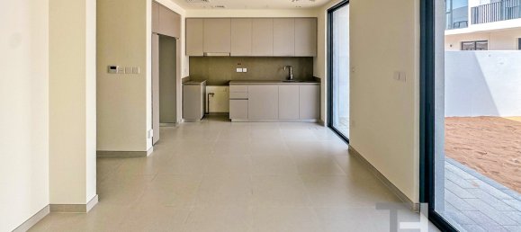 Таунхаус с 3 спальнями в Dubai South (Dubai World Central), ОАЭ № 31400 3