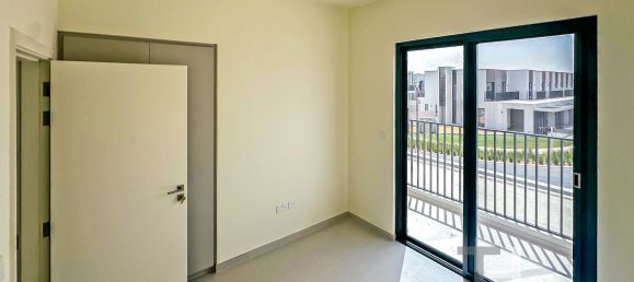 Таунхаус с 3 спальнями в Dubai South (Dubai World Central), ОАЭ № 31400 5