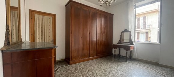 Apartamento de 5 divisões em Genoa, Italy N.º 35860 23