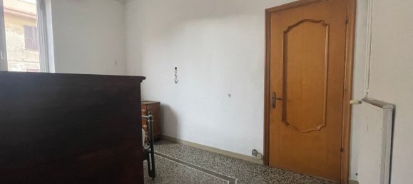 Apartamento de 5 divisões em Genoa, Italy N.º 35860 17