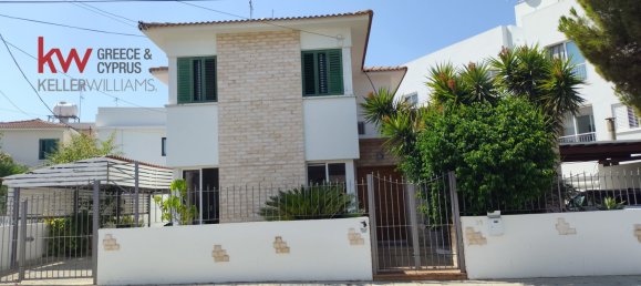 3 dormitorios adosado en venta en Strovolos, Nicosia, Cyprus № 25927 2
