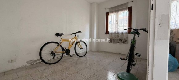 2 Schlafzimmer Wohnung in Casirate d'Adda, Italy, Nr. 283007 12