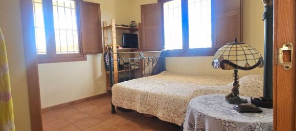 3 bedrooms Villa in Cervera Del Maestre, Spain No. 122998 23