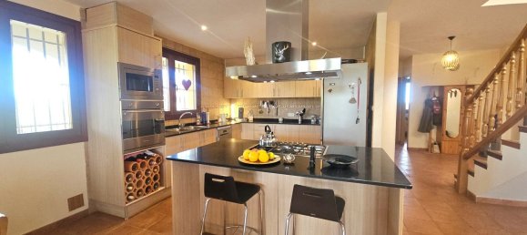 3 bedrooms Villa in Cervera Del Maestre, Spain No. 122998 19