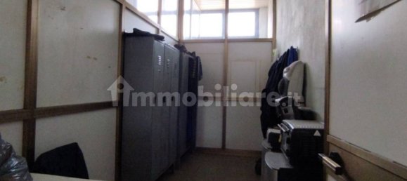 Склад с 2 комнатами в Коллеккьо, Италия № 275108 19