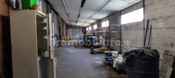 Склад с 2 комнатами в Коллеккьо, Италия № 275108 31