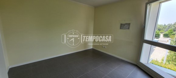 Apartamento de 2 dormitorios en Castelnuovo Rangone, Italy No. 372823 10