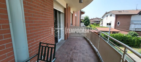 Apartamento de 2 dormitorios en Castelnuovo Rangone, Italy No. 372823 5