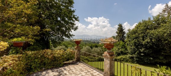 10 chambres Villa à Lucca, Italy No. 135441 3