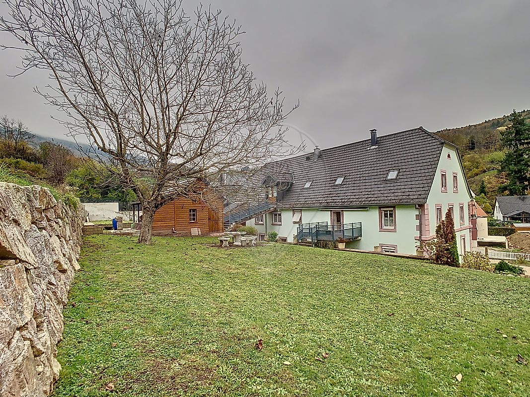 13 bedrooms Building in Haut-Rhin, France No. 152983