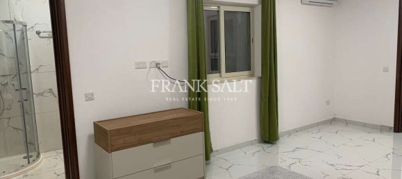3 bedrooms Apartment in Victoria, Malta No. 6193 8
