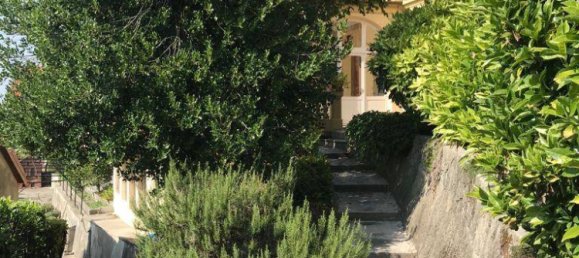 6 غرف نوم فيلا في San Mauro Torinese, Italy رقم 378182 24