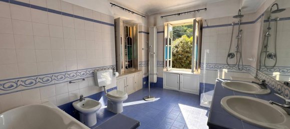 6 غرف نوم فيلا في San Mauro Torinese, Italy رقم 378182 38