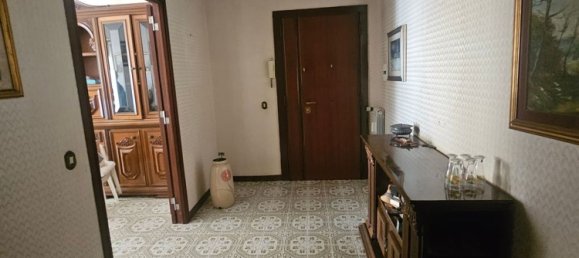 Квартира с 4 комнатами в Рим, Италия № 11175 12