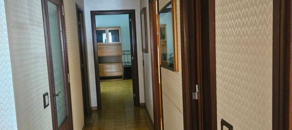 Квартира с 4 комнатами в Рим, Италия № 11175 29